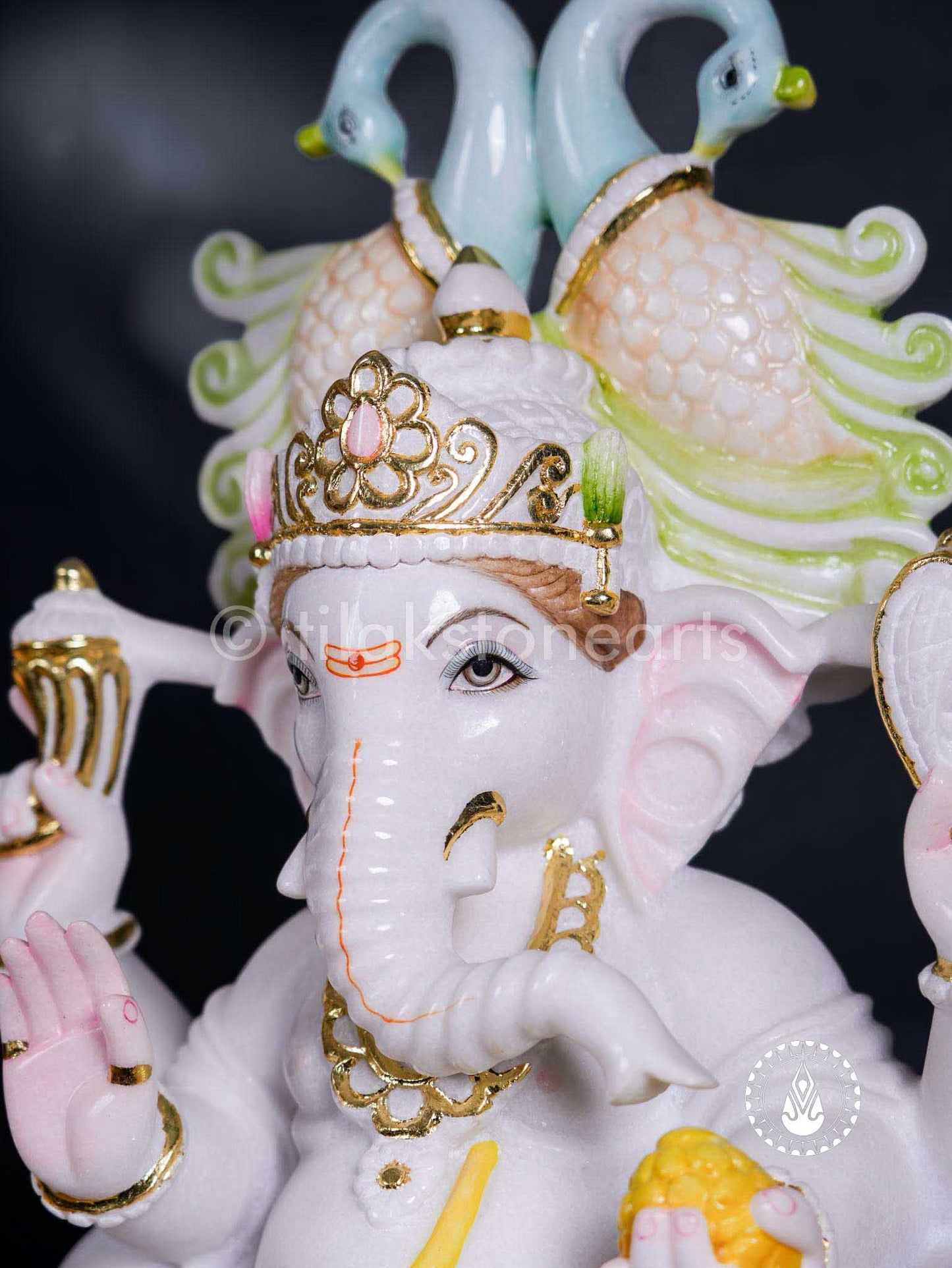 Ganesha 24" | Swiss White (Imported)