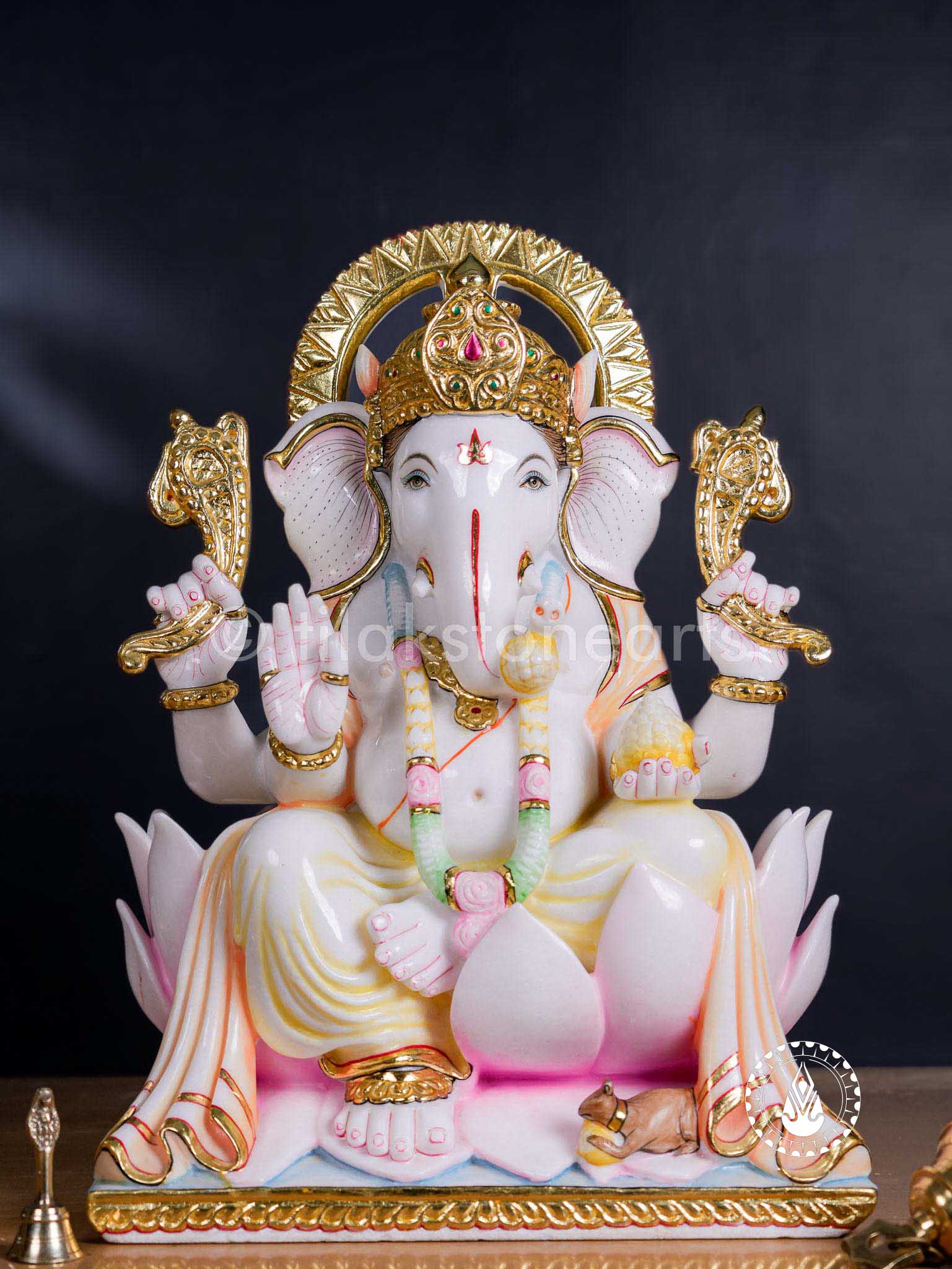 Ganesha 24" | Swiss White (Imported)