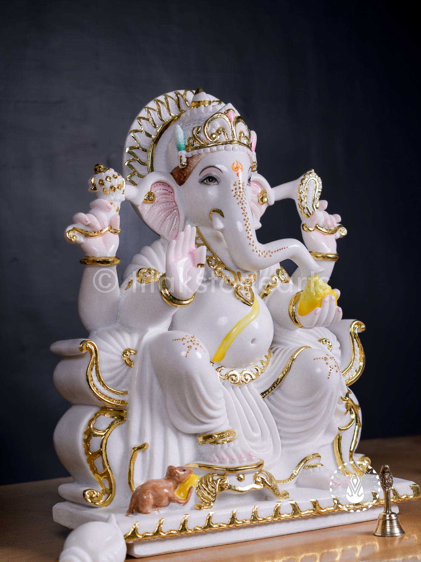 Ganesha 24" | Swiss White (Imported)