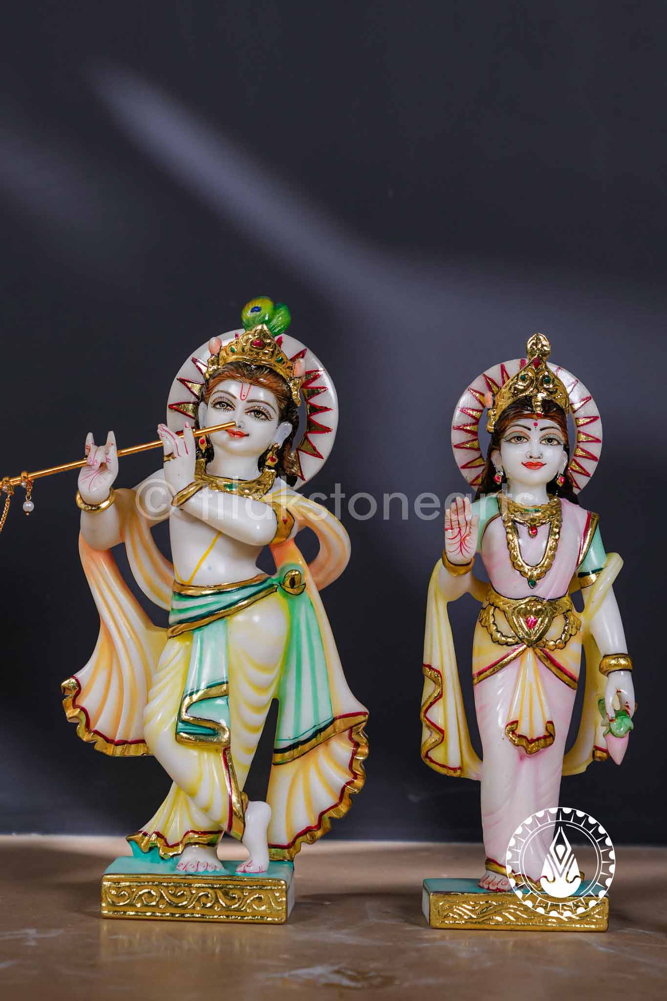 Radha Krishna 12" | Swiss White (Imported)