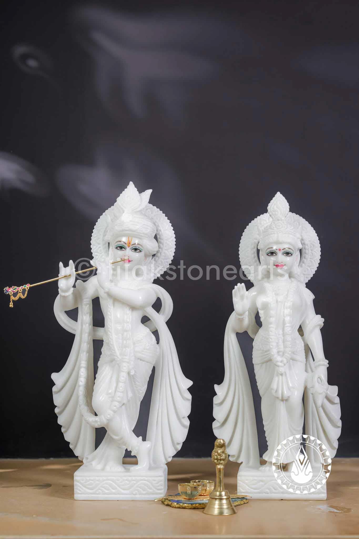 Radha Krishna 18" | Swiss White (Imported)