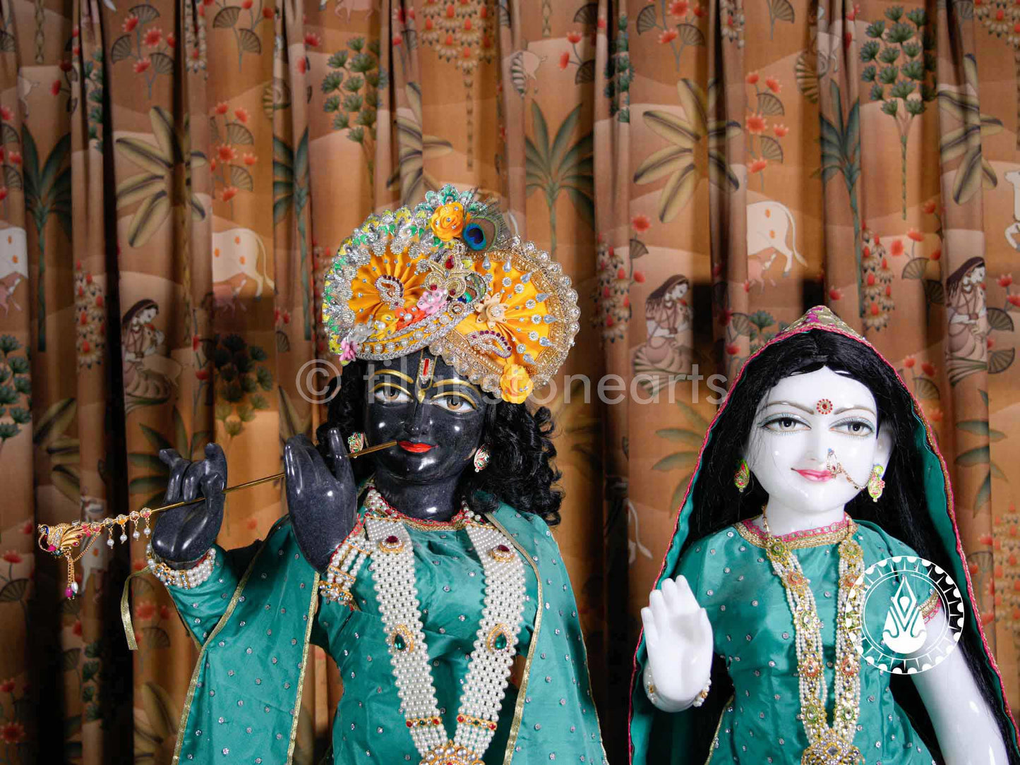 Iskcon Radha Krishna 38" | Mid Night Black And Swiss White (Imported)