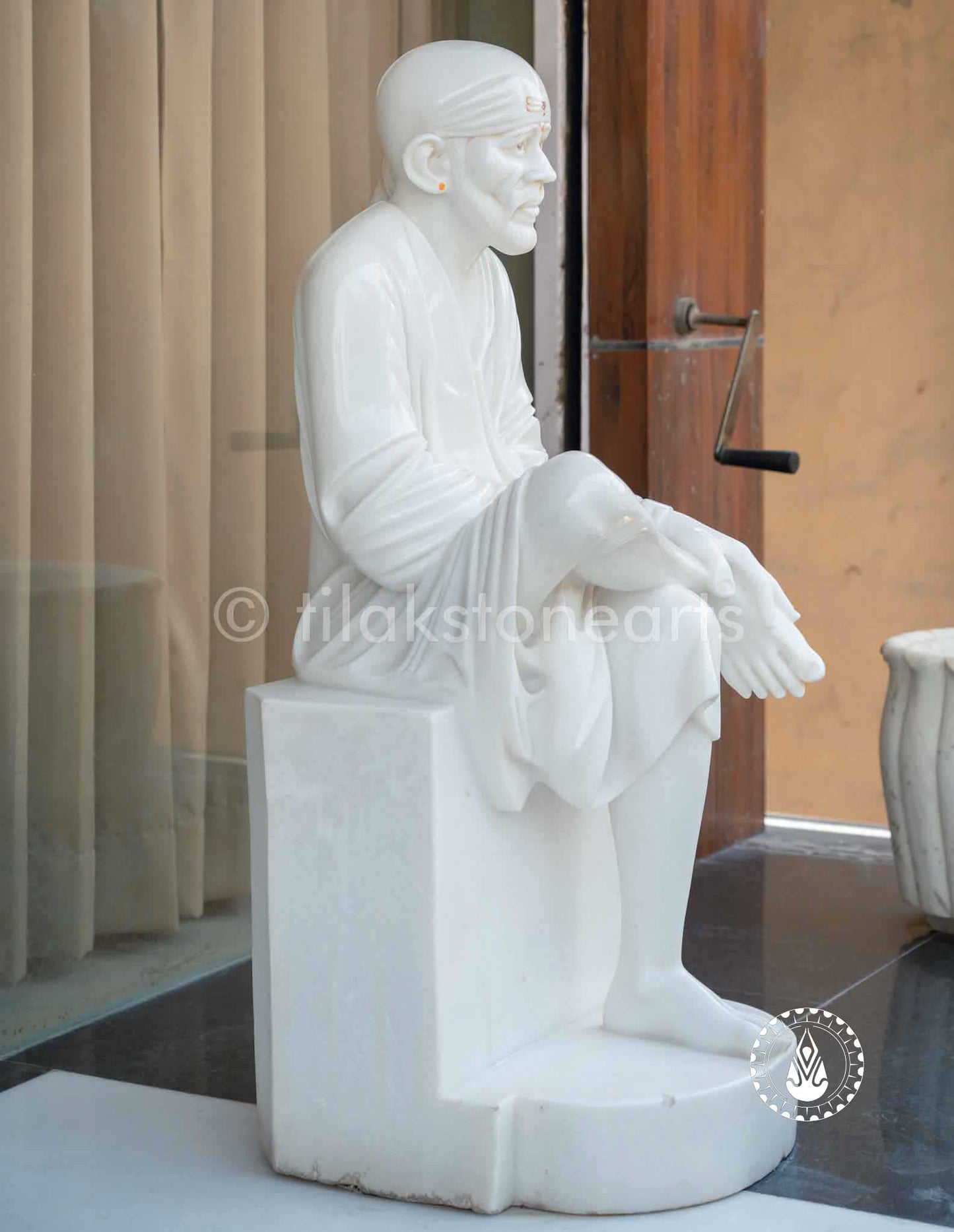 Sai Baba 48" | Swiss White (Imported)